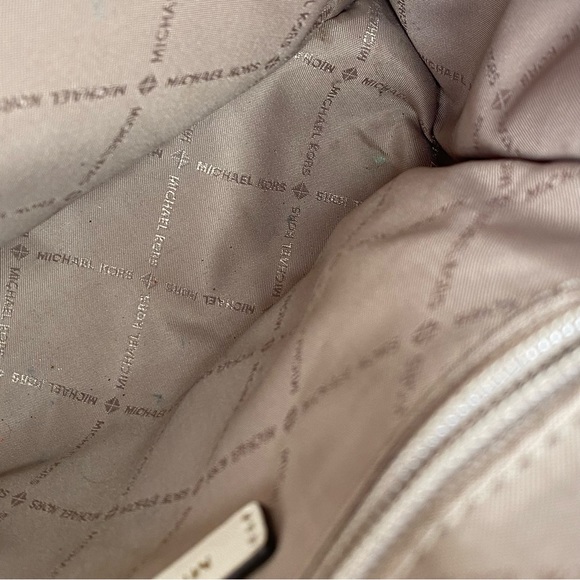 Michael Kors shoulder/ handbag - Picture 9 of 11